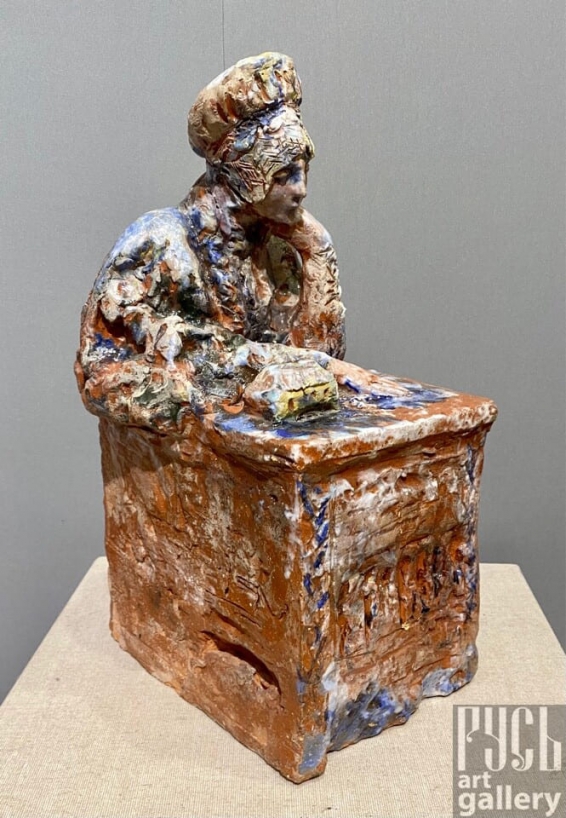 Скульптура "«Красавица за столом»", Маркелова И.В.