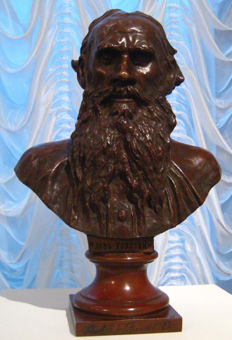 Николай Ге. Скульптура «Бюст Льва Толстого», 1890
