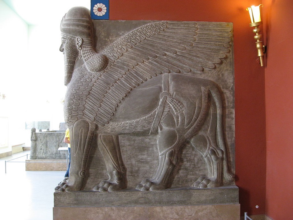 Скульптура. Крылатый человеколев из дворца Тукульти-Нинурты XIII век до нашей эры