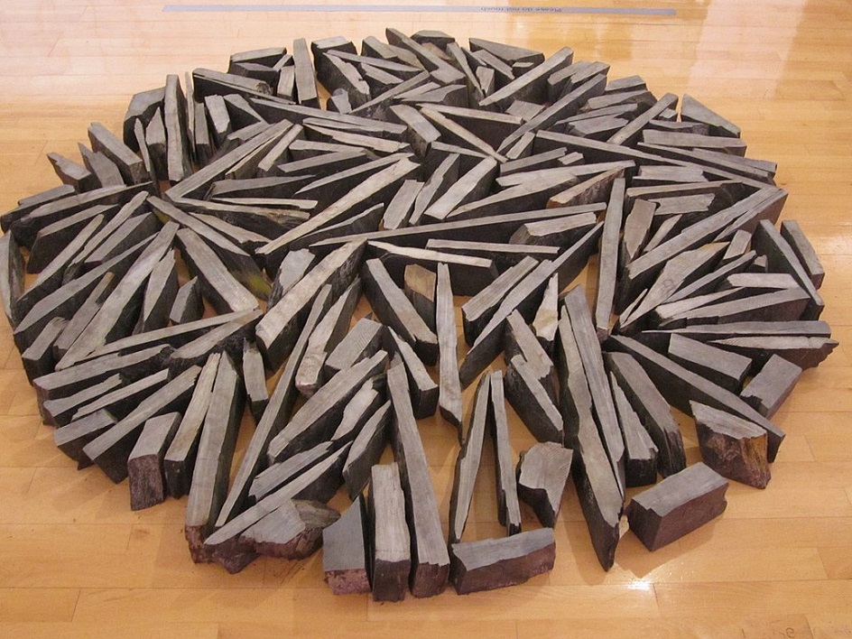 Скульптура. Постминимализм. Ричард Лонг. Скульптура «Южный береговой круг», 1991